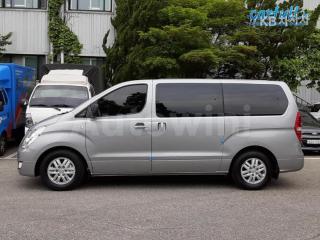 KMJWA37KBJU956258 2018 HYUNDAI GRAND STAREX H-1 12 SEATS WAGON CVX 4WD SMART-2