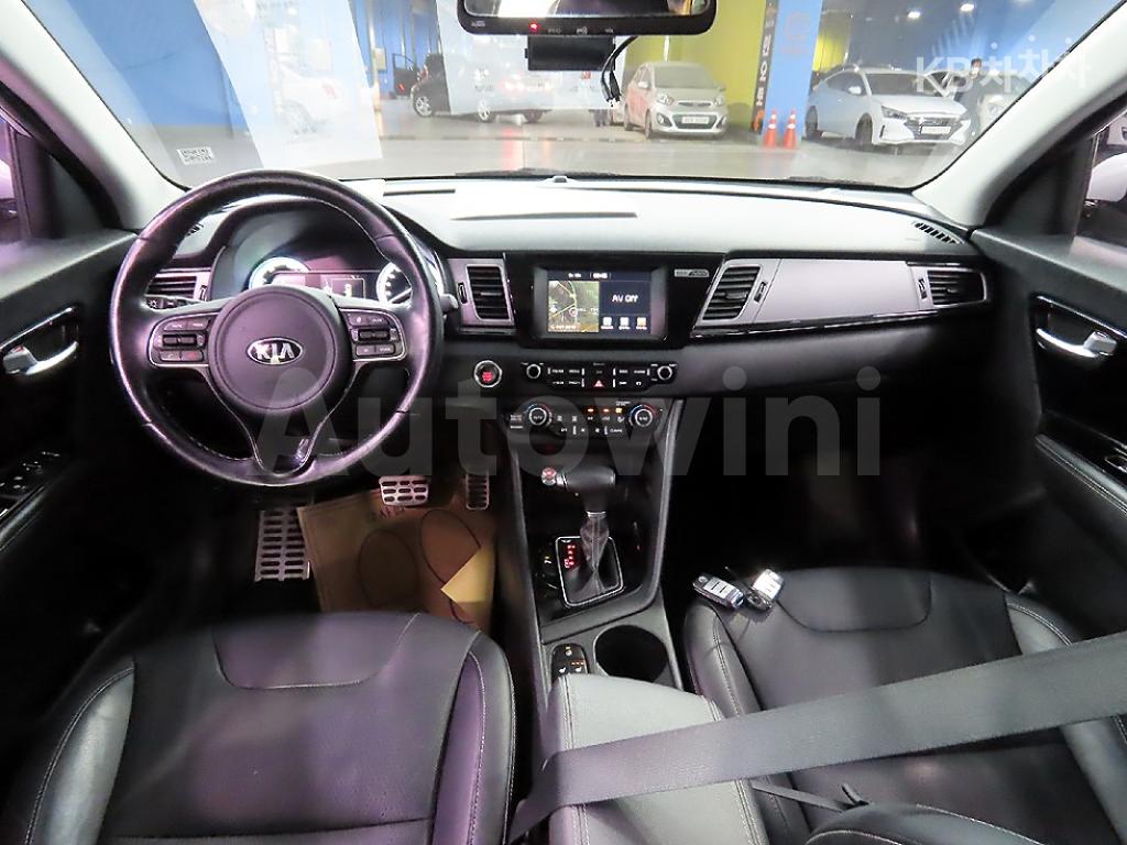 2017 KIA NIRO 1.6 NOBLESSE - 7
