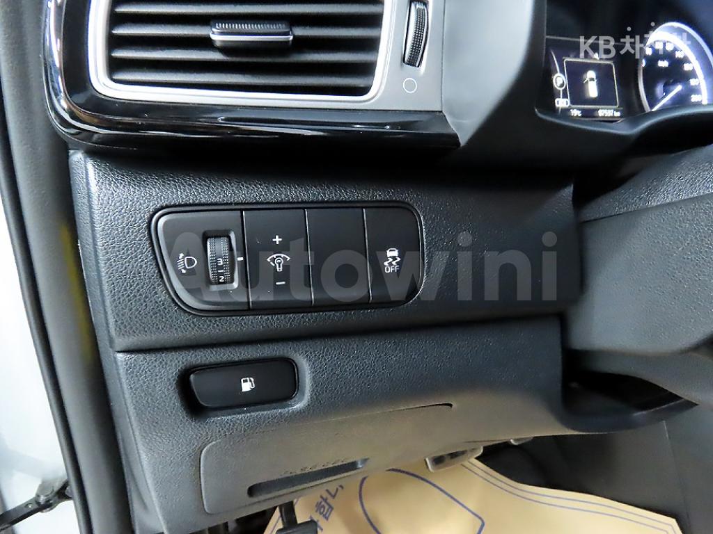 2017 KIA NIRO 1.6 NOBLESSE - 15