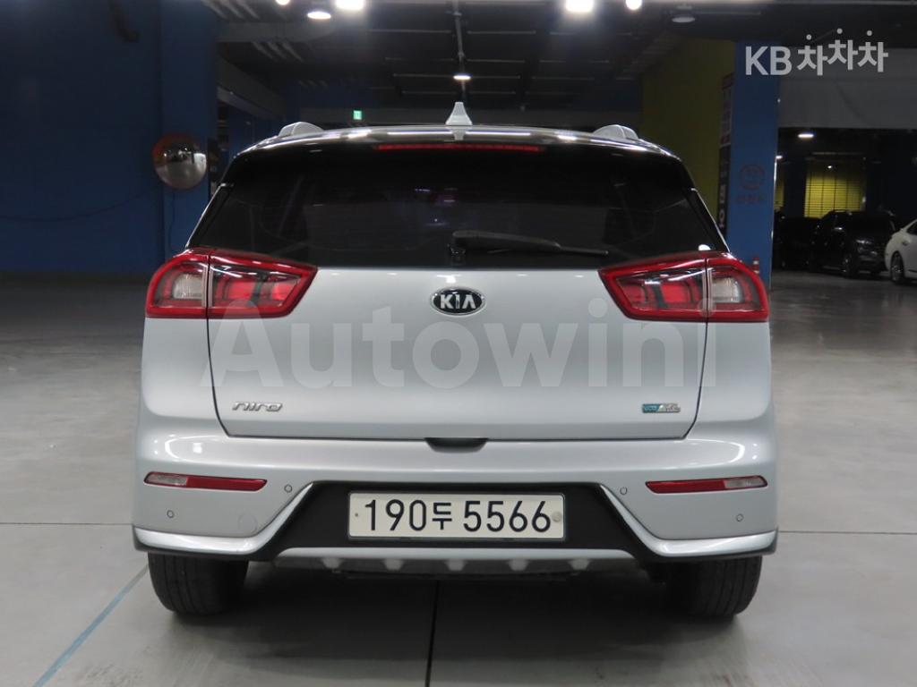 KNACC81CGHA075474 2017 KIA NIRO 1.6 NOBLESSE-2