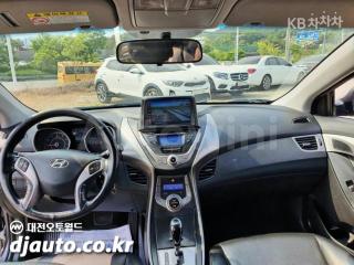 2013 HYUNDAI AVANTE MD ELANTRA M16 GDI SMART - 9
