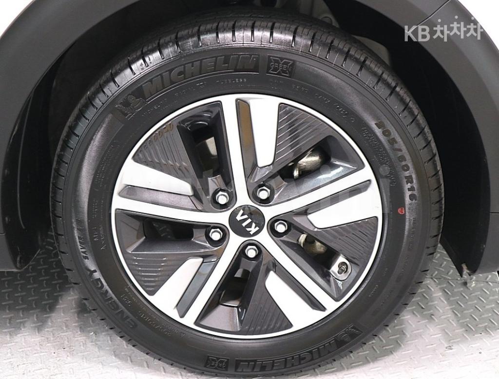 2020 KIA  NIRO 1.6 HEV NOBLESSE SPECIAL - 18