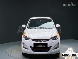 KMHDG41DBGU552795 2016 HYUNDAI  AVANTE ELANTRA 1.6 GDI SMART BASIC-0