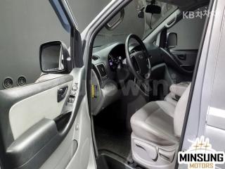 2017 HYUNDAI GRAND STAREX H-1 3 SEATS VAN SMART - 11