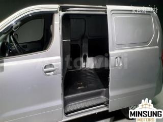 2017 HYUNDAI GRAND STAREX H-1 3 SEATS VAN SMART - 19