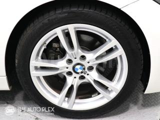 2018 BMW 3 SERIES 330I F30 쉐도우 EDITION - 9