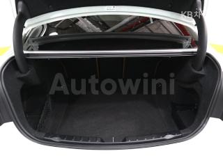 2018 BMW 3 SERIES 330I F30 쉐도우 EDITION - 10