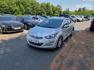 KMHDG41DBFU420656 2015 HYUNDAI  AVANTE ELANTRA 1.6 GDI SMART BASIC-0