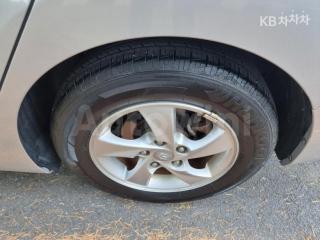 KMHDG41DBFU420656 2015 HYUNDAI  AVANTE ELANTRA 1.6 GDI SMART BASIC-5
