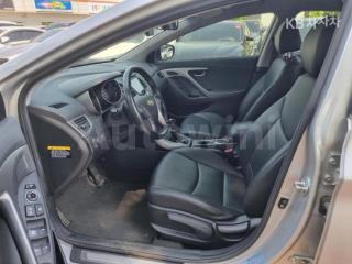 2015 HYUNDAI  AVANTE ELANTRA 1.6 GDI SMART BASIC - 8