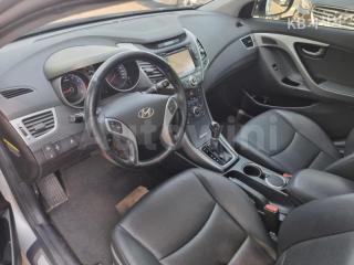 2015 HYUNDAI  AVANTE ELANTRA 1.6 GDI SMART BASIC - 9