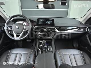 2018 BMW  5SERIES G30  520I LUXURY - 7