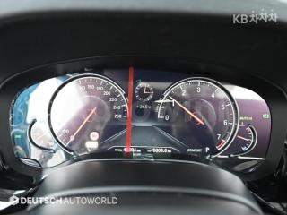 2018 BMW  5SERIES G30  520I LUXURY - 8