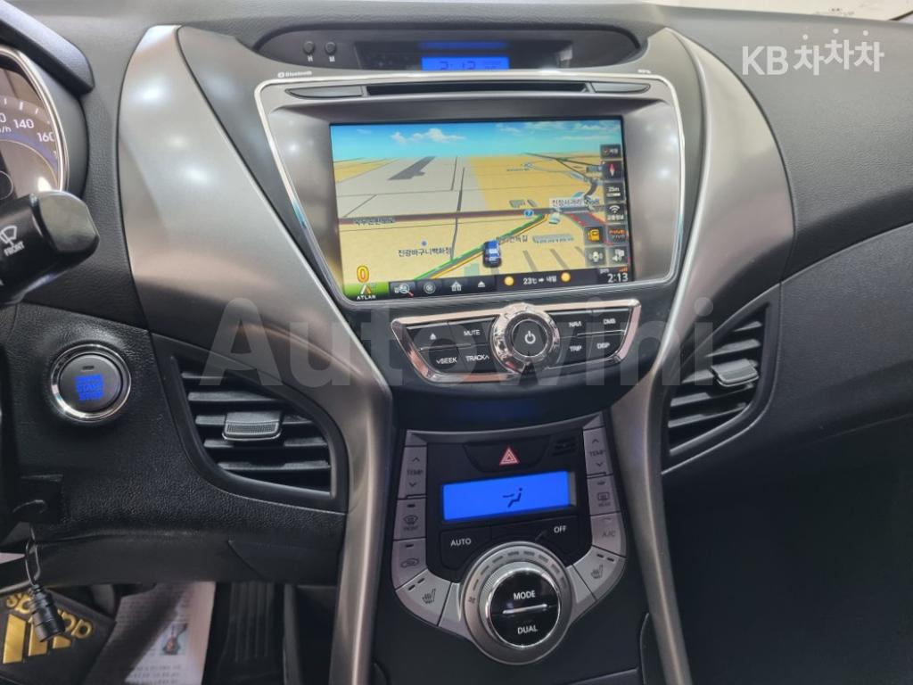 2013 HYUNDAI AVANTE MD ELANTRA M16 GDI 에비뉴 - 16