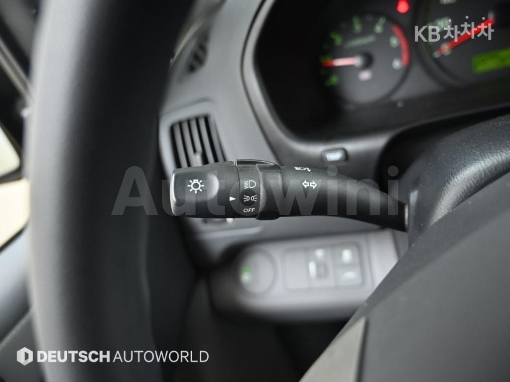 2014 HYUNDAI GRAND STAREX H-1 CHILD PROTECTIVE VEHICLE LUXURY - 17