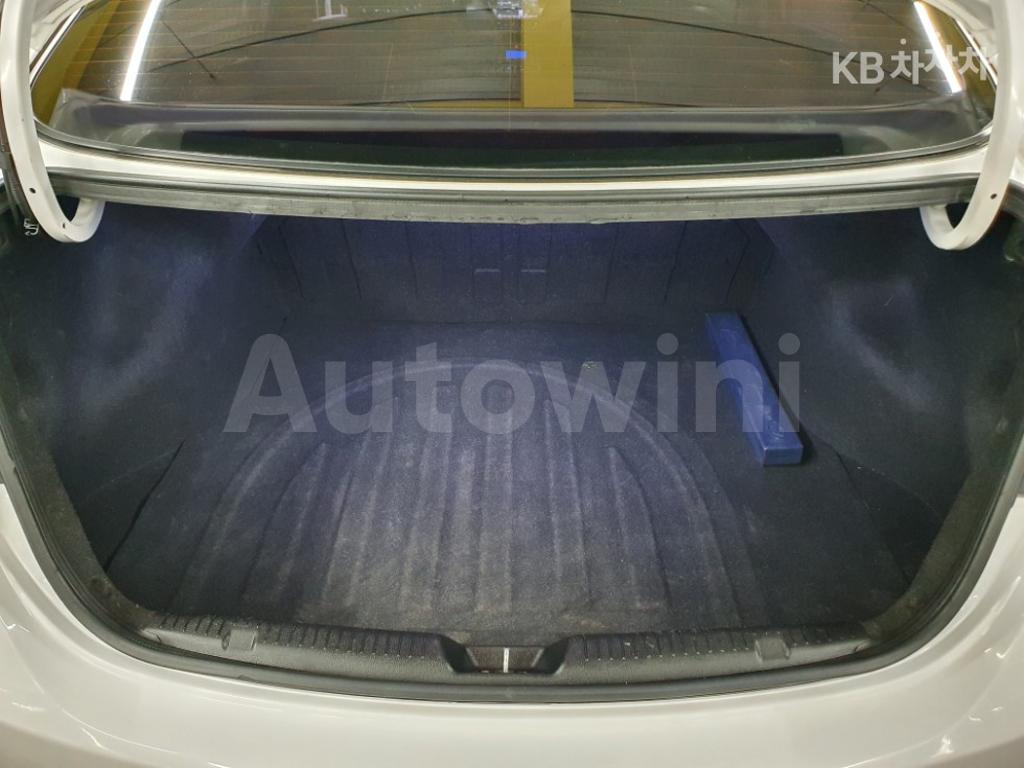 2013 HYUNDAI AVANTE MD ELANTRA M16 GDI SMART - 9