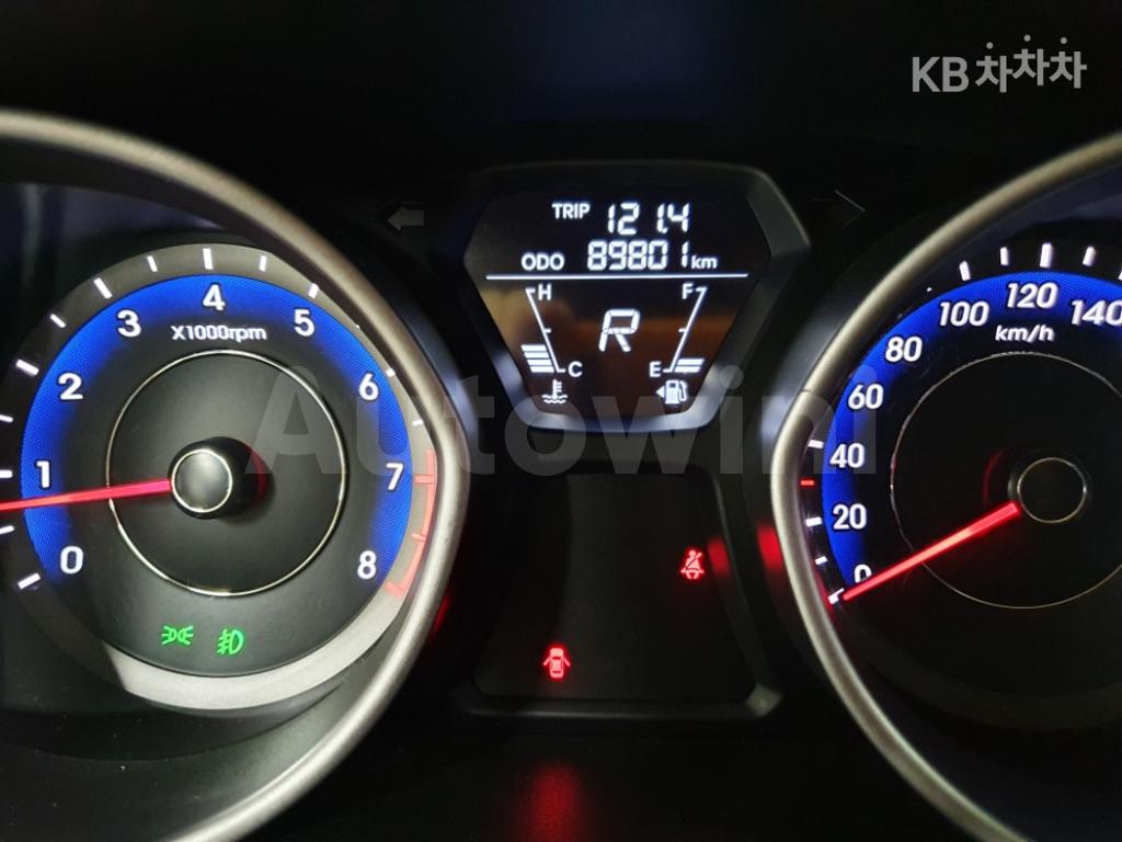 2013 HYUNDAI AVANTE MD ELANTRA M16 GDI SMART - 14