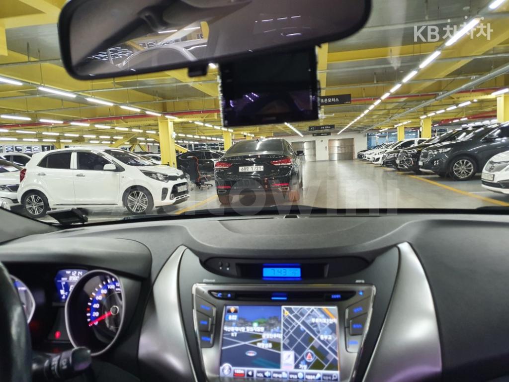 2013 HYUNDAI AVANTE MD ELANTRA M16 GDI SMART - 15