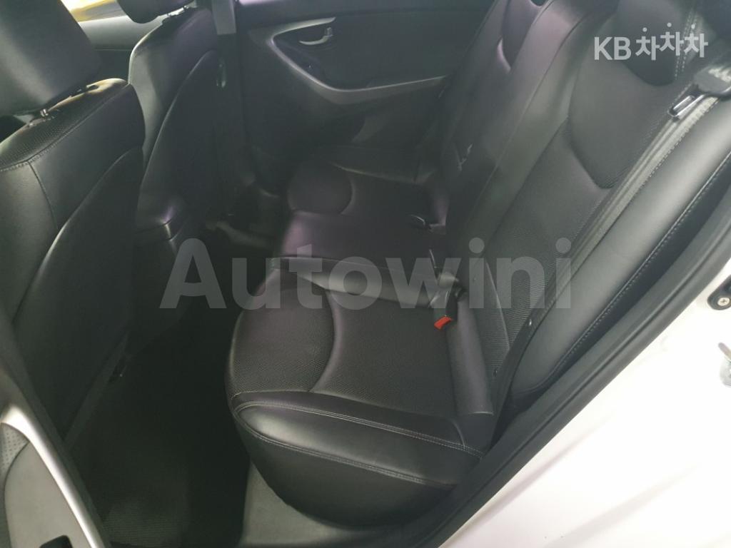 2013 HYUNDAI AVANTE MD ELANTRA M16 GDI SMART - 17