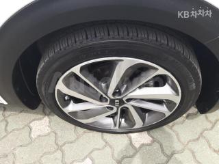 KNACC81CGHA020132 2017 KIA NIRO 1.6 NOBLESSE-4
