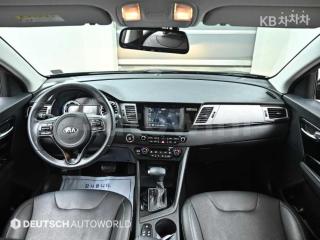 2017 KIA NIRO 1.6 PRESTIGE - 7
