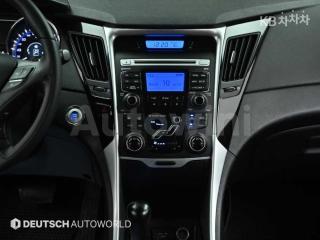 2011 HYUNDAI YF SONATA LPI PREMIER - 14