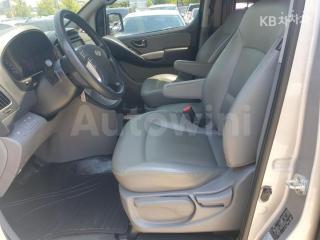 2017 HYUNDAI GRAND STAREX H-1 5 SEATS VAN MORDERN - 7