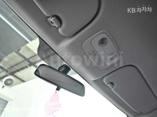 2014 HYUNDAI GRAND STAREX H-1 5 SEATS VAN CVX LUXURY - 20