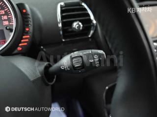 2017 MINI COOPER CLUBMAN 1.6 일반형(08~) - 18