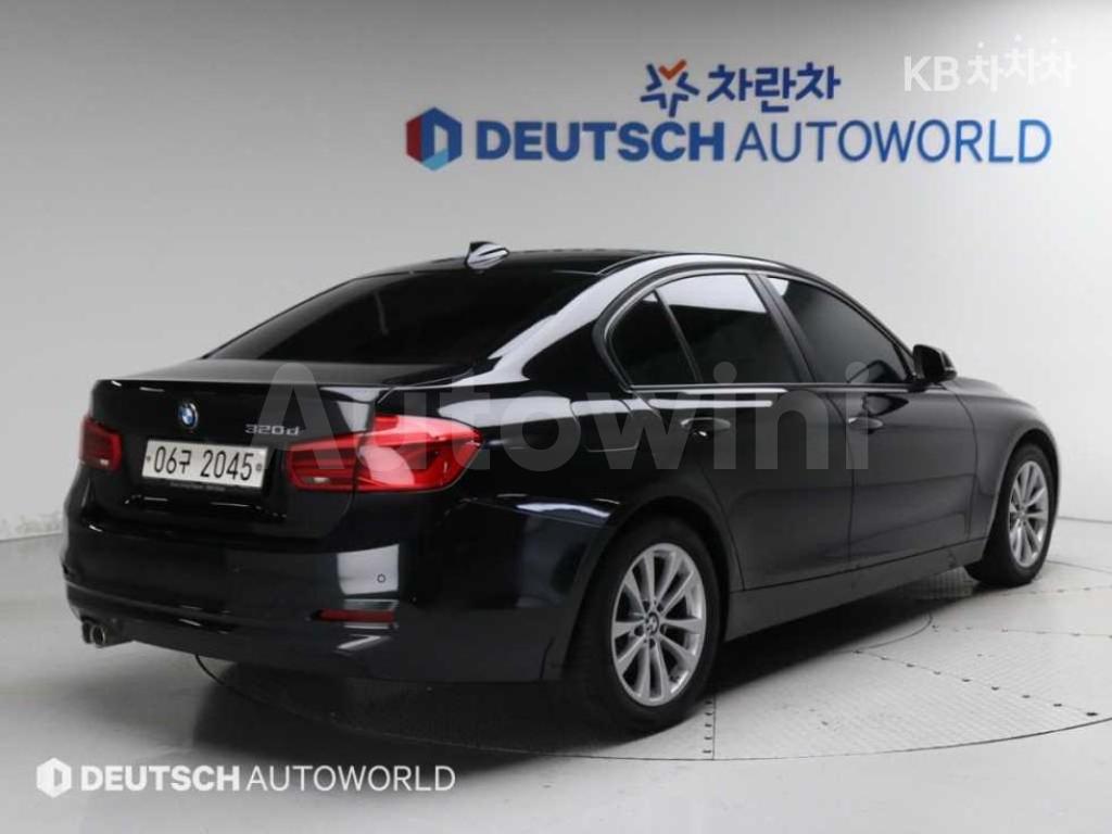 WBA8C5107JA075941 2018 BMW 3 SERIES 320D F30(12~)-1