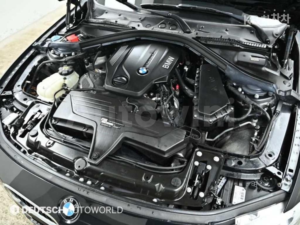 WBA8C5107JA075941 2018 BMW 3 SERIES 320D F30(12~)-5