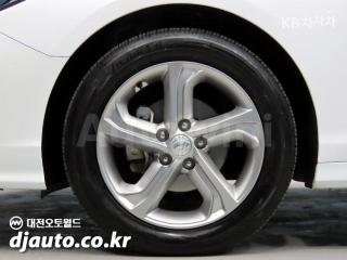 KMHE241AGJA471447 2018 HYUNDAI SONATA RISE 2.0 LPI 렌터카 MORDERN-4
