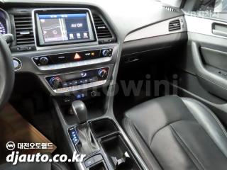 2018 HYUNDAI SONATA RISE 2.0 LPI 렌터카 MORDERN - 12