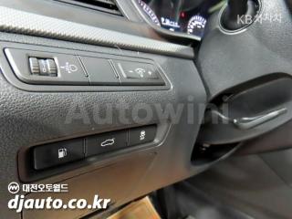 2018 HYUNDAI SONATA RISE 2.0 LPI 렌터카 MORDERN - 16