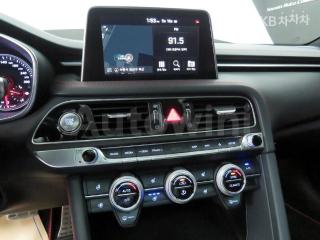 2019 GENESIS G70 2.0T AWD SPORT PACKAGE - 10