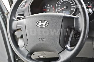 2017 HYUNDAI GRAND STAREX H-1 5 SEATS VAN SMART - 9