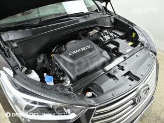 KMHSR81XDHU200008 2017 HYUNDAI  MAXCRUZ DIESEL(E-VGT)R2.2 4WD PRESTIGE 6 SEATS-5