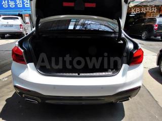 2017 BMW  5SERIES G30  520D M SPORT PLUS - 17