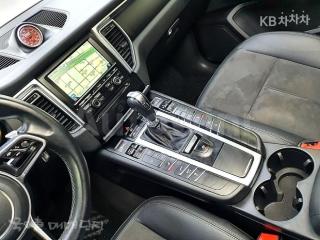 2015 PORSCHE MACAN 2.0 - 10