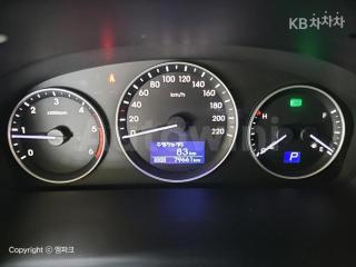 KMFWBX7KBHU882159 2017 HYUNDAI GRAND STAREX H-1 3 SEATS VAN MORDERN-4