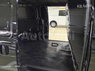 2017 HYUNDAI GRAND STAREX H-1 3 SEATS VAN MORDERN - 18