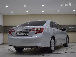 2012 TOYOTA CAMRY XLE - 3