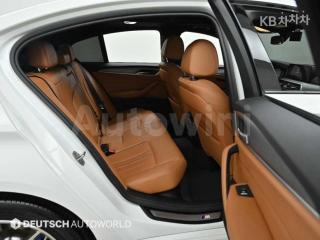 2017 BMW  5SERIES G30  530I XDRIVE M SPORT - 12