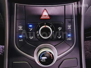 2016 HYUNDAI  AVANTE ELANTRA 1.6 GDI SMART BASIC - 8