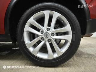 2015 NISSAN JUKE 1.6 SV - 8