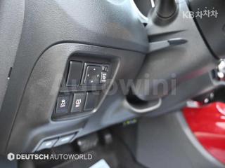 2015 NISSAN JUKE 1.6 SV - 17