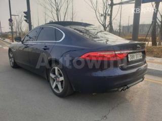 SAJBB4BN7HCY42154 2017 JAGUAR XF 2.0D PORTFOLIO-3