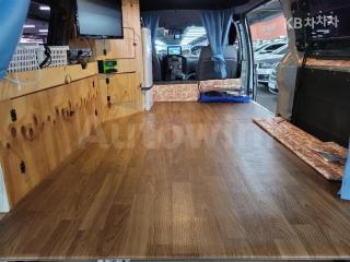 KMFWBX7KBFU698735 2015 HYUNDAI  GRAND STAREX 웨건 12 SEATS 4WD SMART-4
