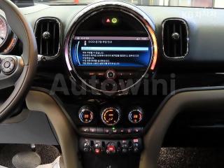 2020 MINI COOPER COUNTRYMAN D ALL4 2.0 HIGH TRIM - 11
