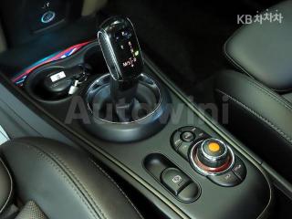2020 MINI COOPER COUNTRYMAN D ALL4 2.0 HIGH TRIM - 12
